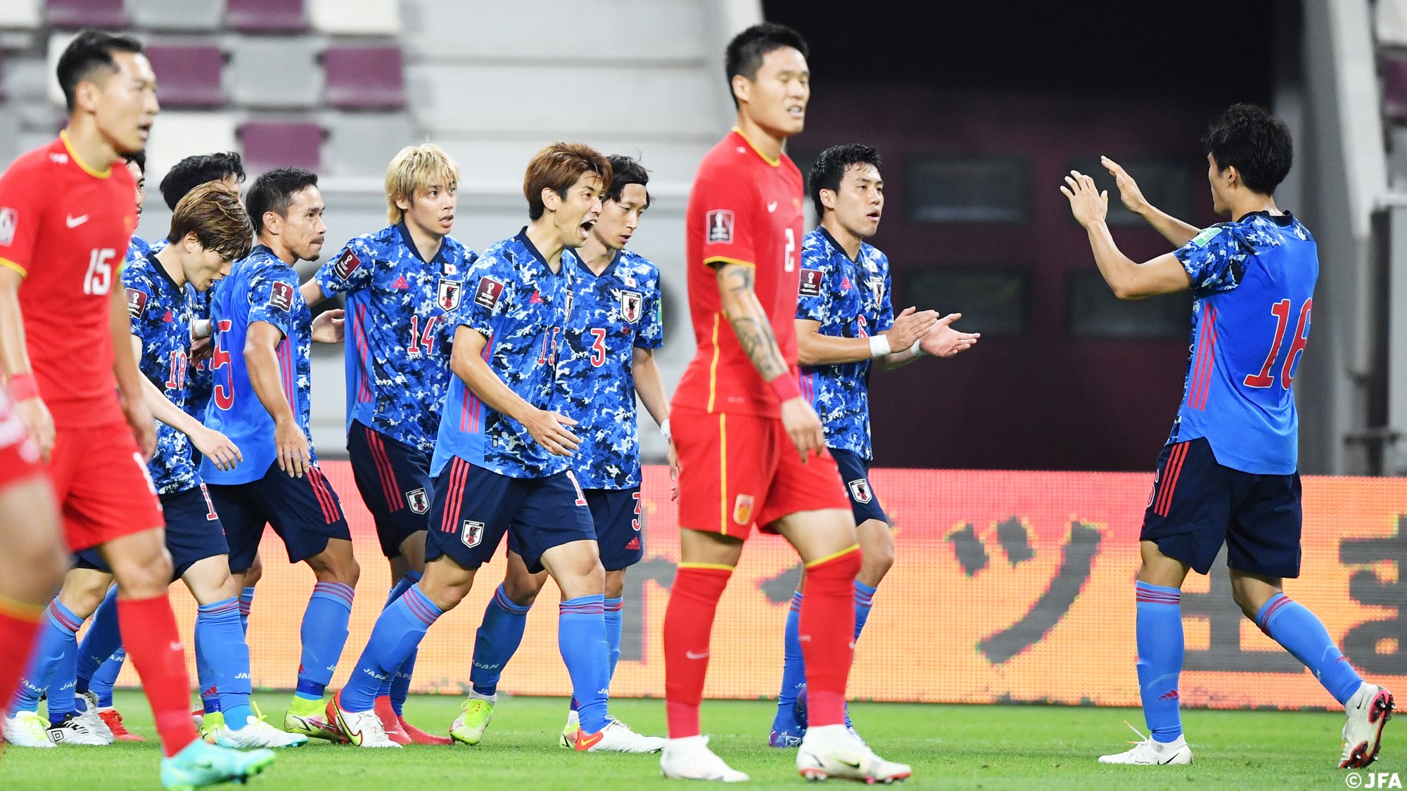 马上就被越南超越，中国足球越混越差，有5个原因