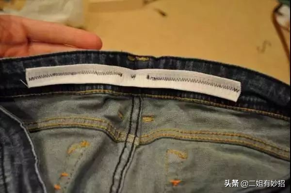 新鞋挤脚太瘦怎么办,新鞋子拉链拉不动的解决办法