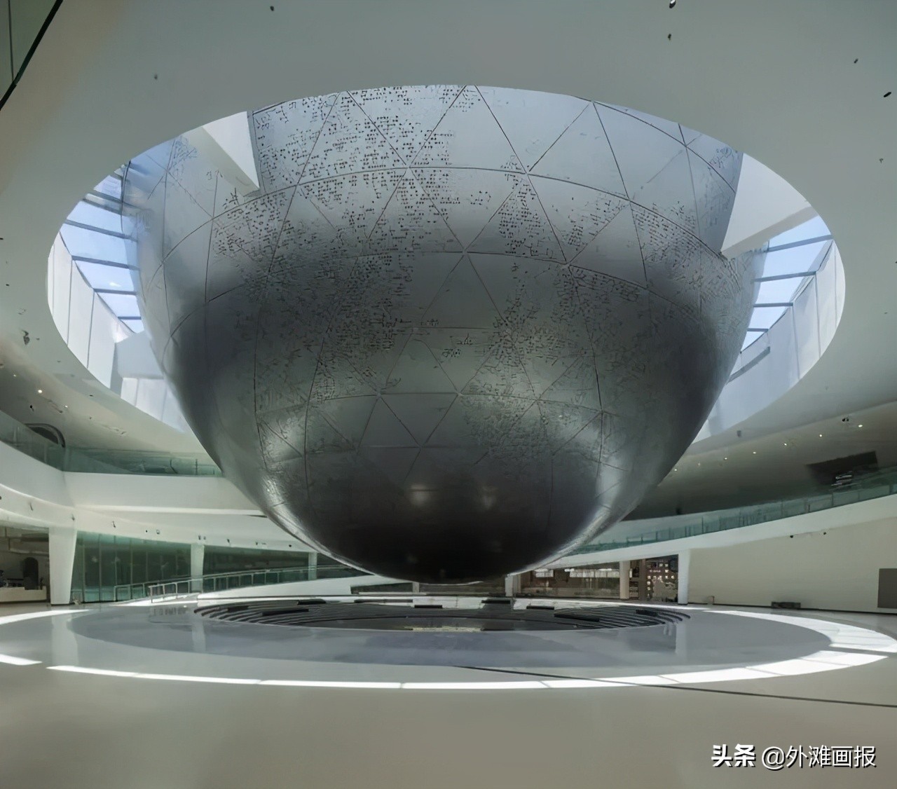 *疆新**首个奢华酒店开业，厦门W也要来了，上海天文馆终于开门迎客