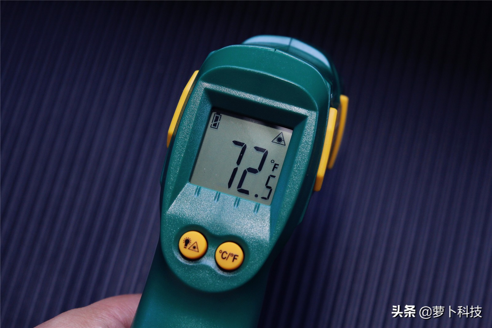 世达红外测温仪使用方法,红外人体测温仪医用高精度