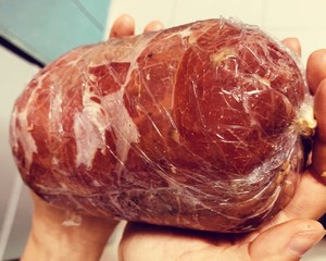 惠灵顿牛排怎么制作才能快速完成,普通牛排做惠灵顿牛排家常做法