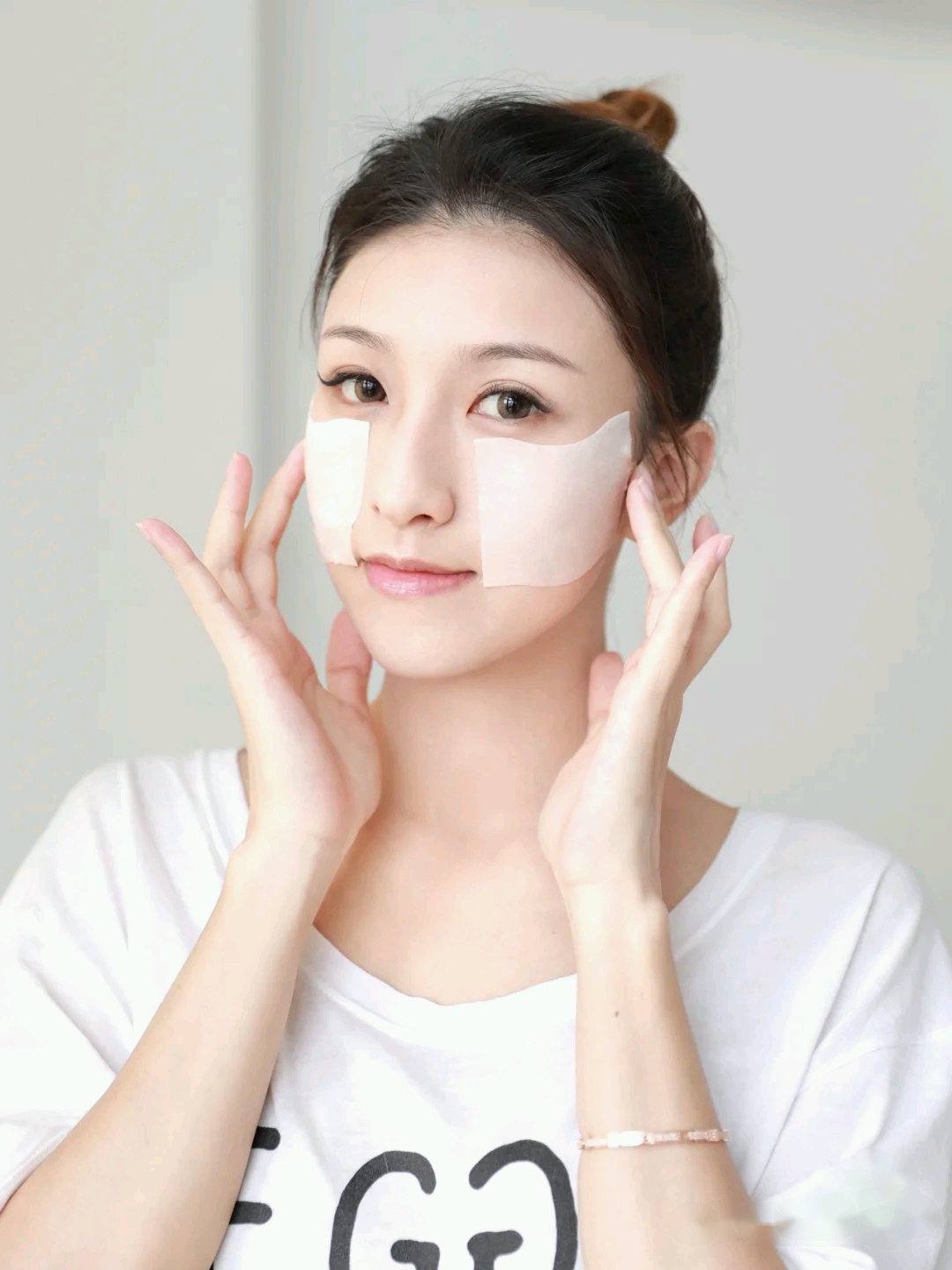 百雀羚自然堂淡化细纹哪个好用,国货护肤品抗衰老紧致佰草集