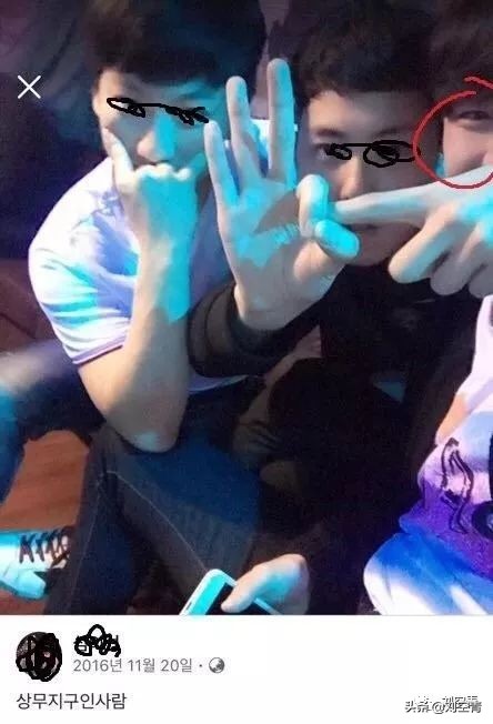 持刀抢劫学生,学生持刀抢劫男生寝室案