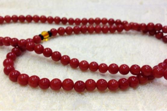 很受欢迎的牛血红你喜欢吗？这颜色怎么来的？