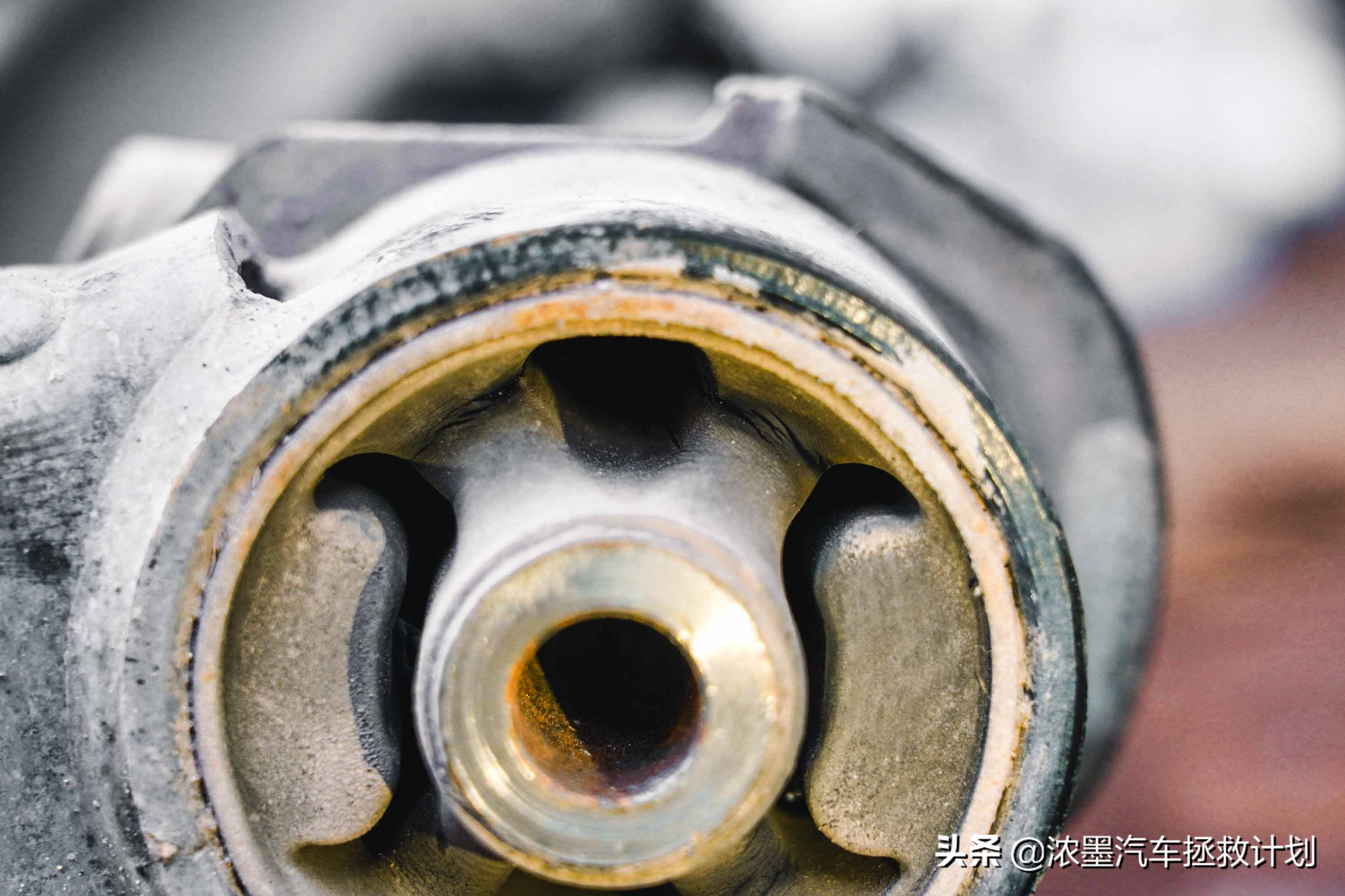 一代经典丰田普瑞维亚,丰田普瑞维亚依然经典