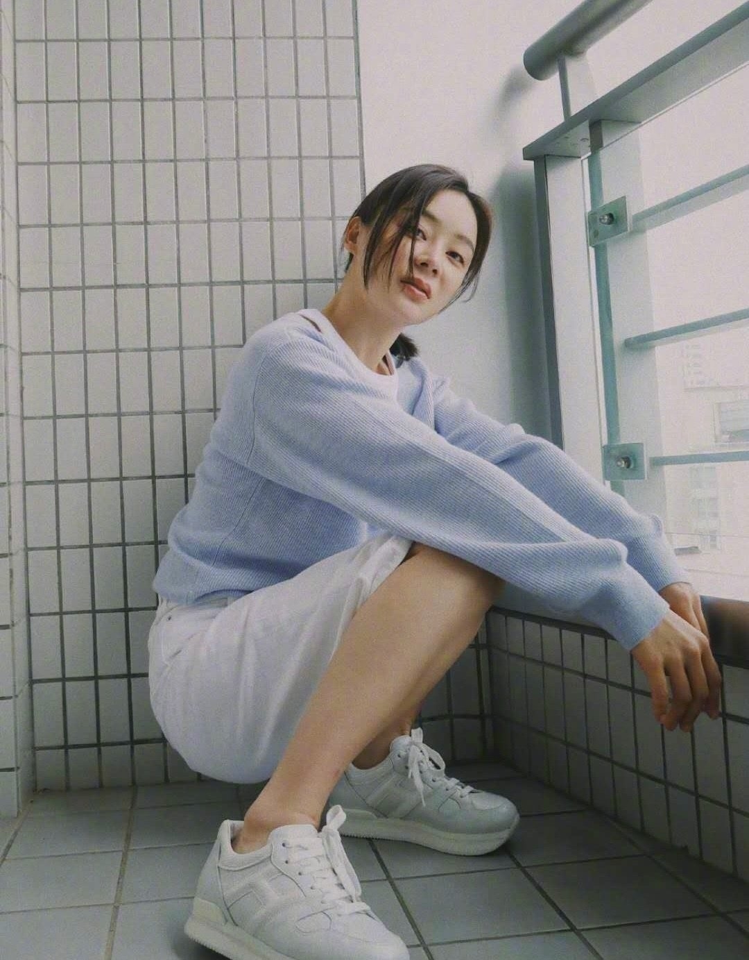 夏天空调房里穿的防冷的衣服,夏天靠空调救命