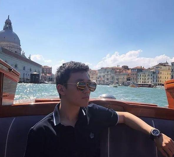 深扒！中国最神秘富二代，27岁百年豪门足球俱乐部主席张康阳