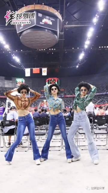 cba特色啦啦队,cba啦啦队深圳队
