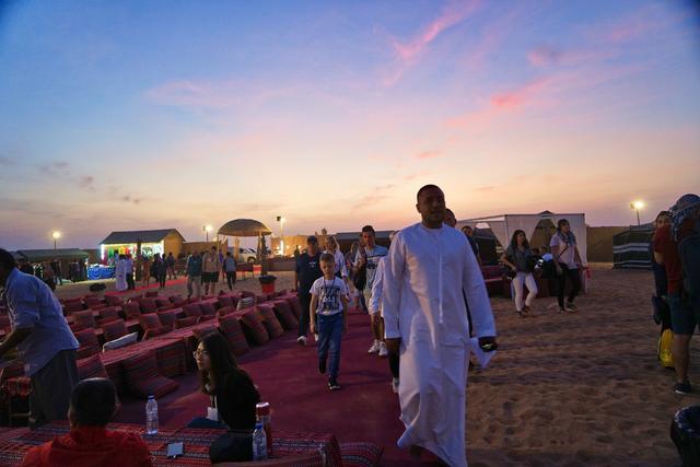 迪拜值得去旅游吗,迪拜适合穷游吗