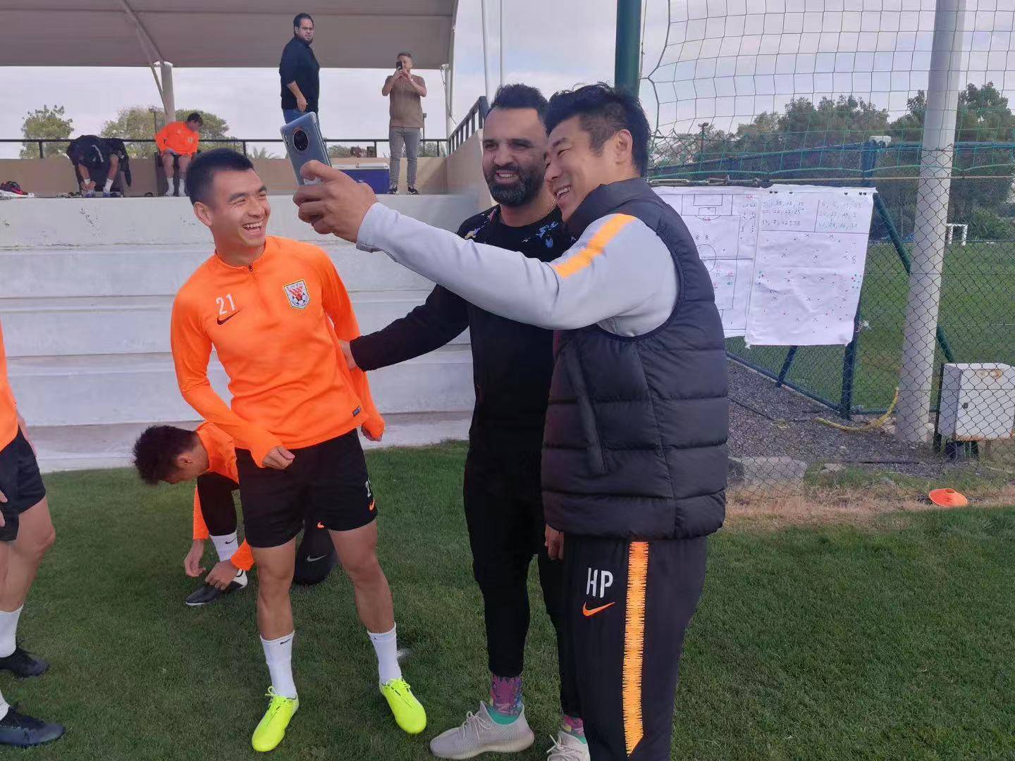 李霄鹏鲁能深度解析,鲁能93黄金一代李霄鹏