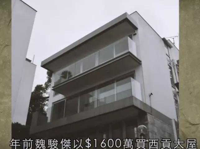 男星劈腿娶小20岁大学生，婚后却被多次出轨，网友：这就是报应