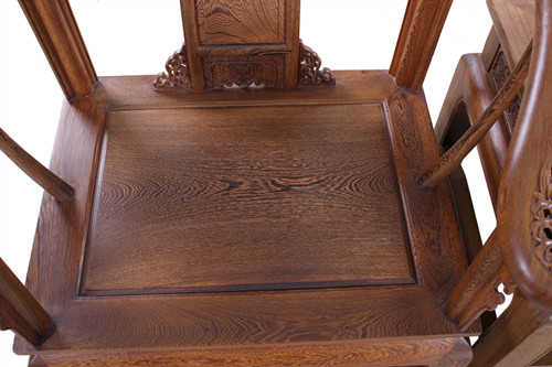 红木鸡翅木家具价格,鸡翅木家具价格及优缺点有哪些