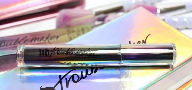 超好用睫毛膏浓密纤长,超级好用的睫毛膏黑色和紫色