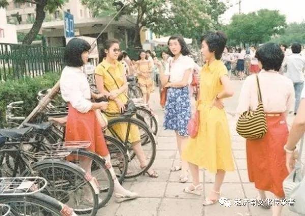 天然纤维和聚酯纤维的优劣,天然乳胶和聚酯纤维哪个好