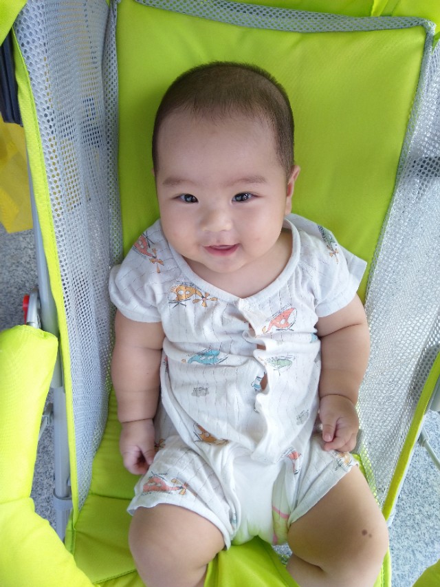 四个月大的宝宝会有哪些特征,2个月的宝宝有什么特征