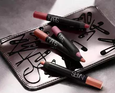 鍦ｈ癁闄愬畾濂楄缇庡埌閫嗗ぉ,鍦ｈ癁鏉ヤ复缇庡埌閫嗗ぉ鐨勫皬濂楄