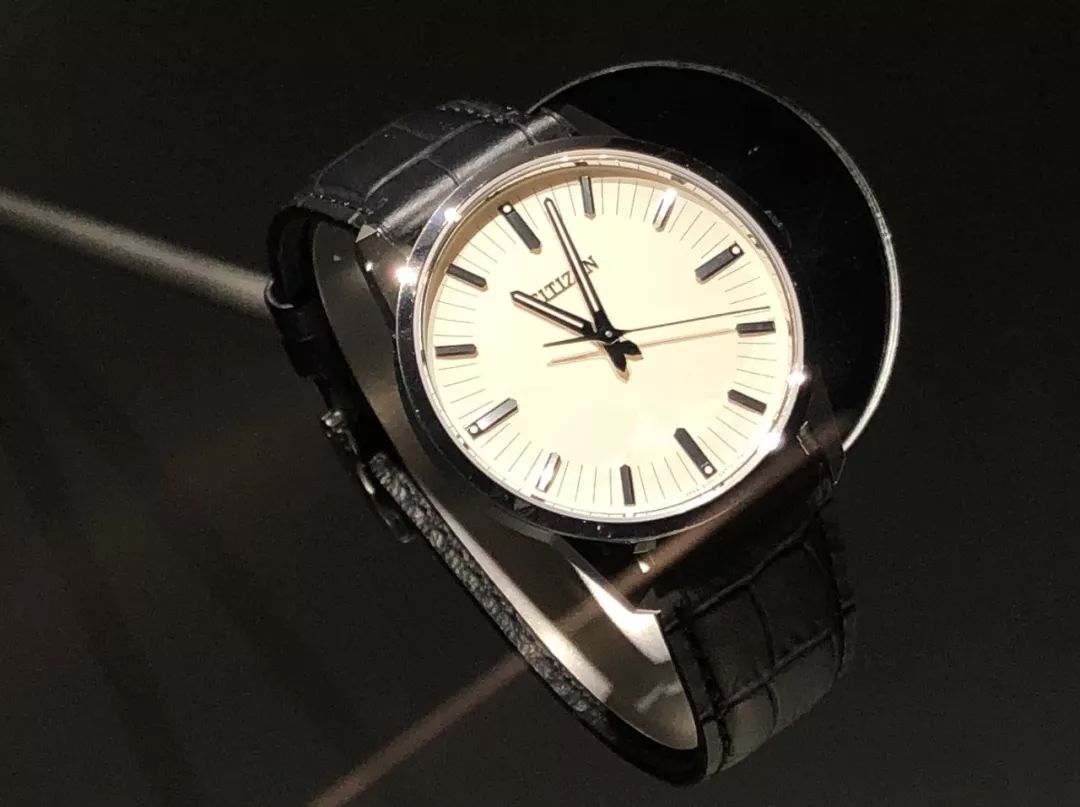 5万块的卡西欧，10万块的西铁城，30万的精工，你买吗？