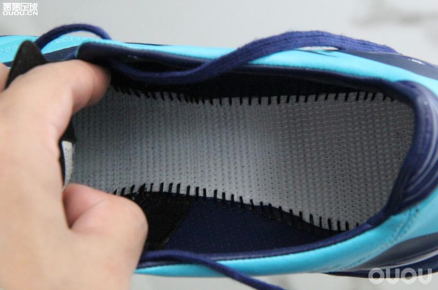 美津浓morelia2tf足球鞋测评,美津浓neo中端足球鞋