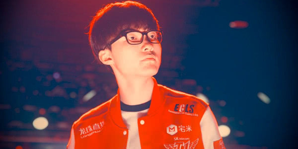 faker成为nike伟大运动员,faker成为救世主