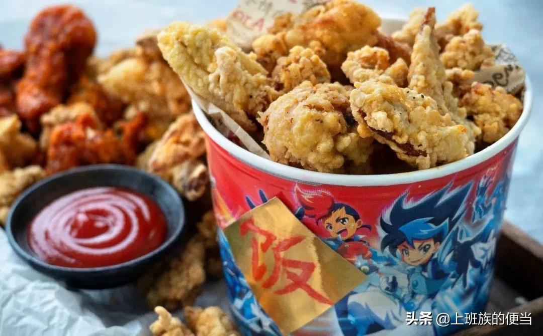 一家三口做鸡腿,花25元做一份香酥鸡腿