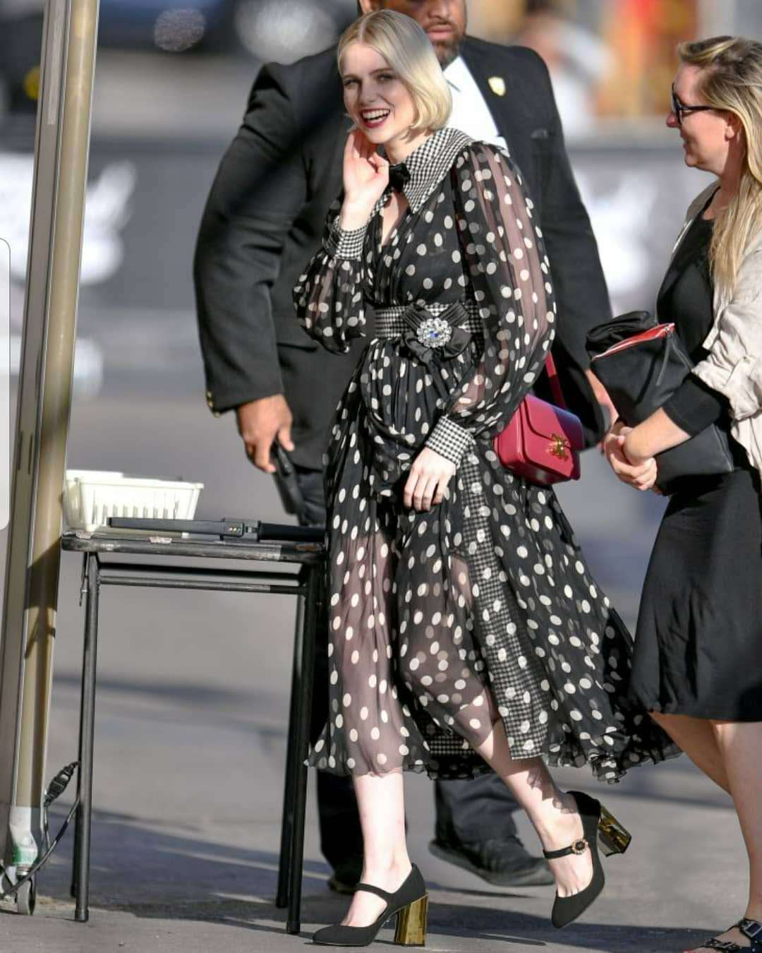 刘雯玛丽珍鞋,文淇和刘雯穿的鞋