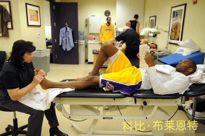 科比职业生涯最后六年无冠,科比职业生涯辉煌时刻