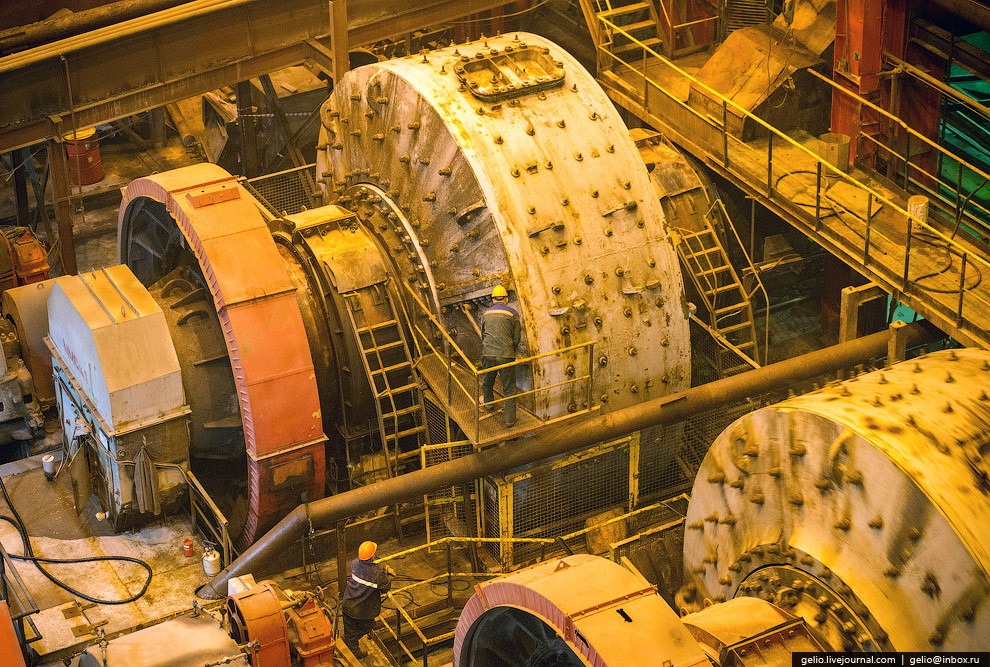 去俄罗斯挖金矿怎么样,真实钻石开采出来的样子