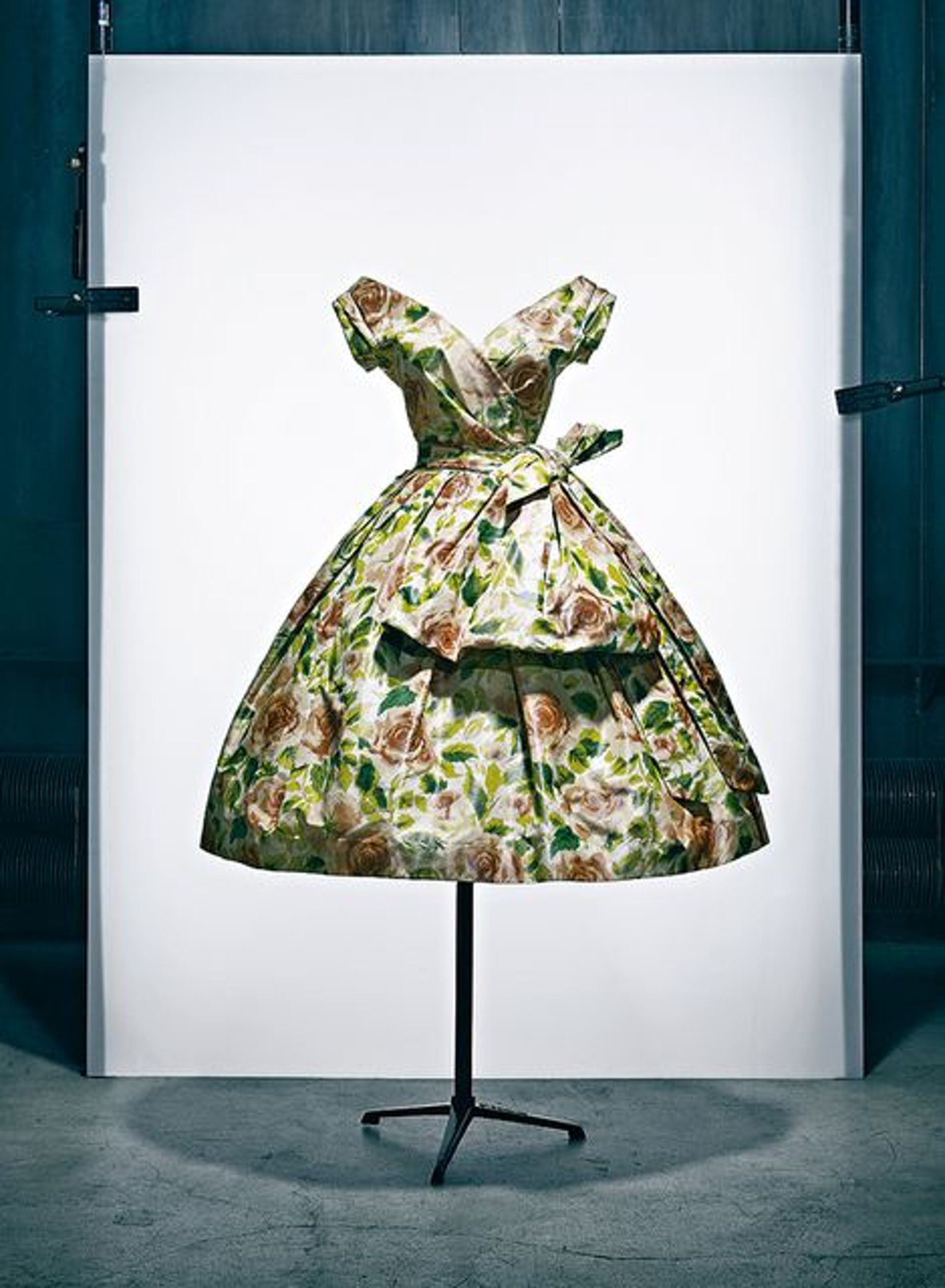 Dior创始人克里斯汀.迪奥：对他设计影响深远的一个人、一座花园