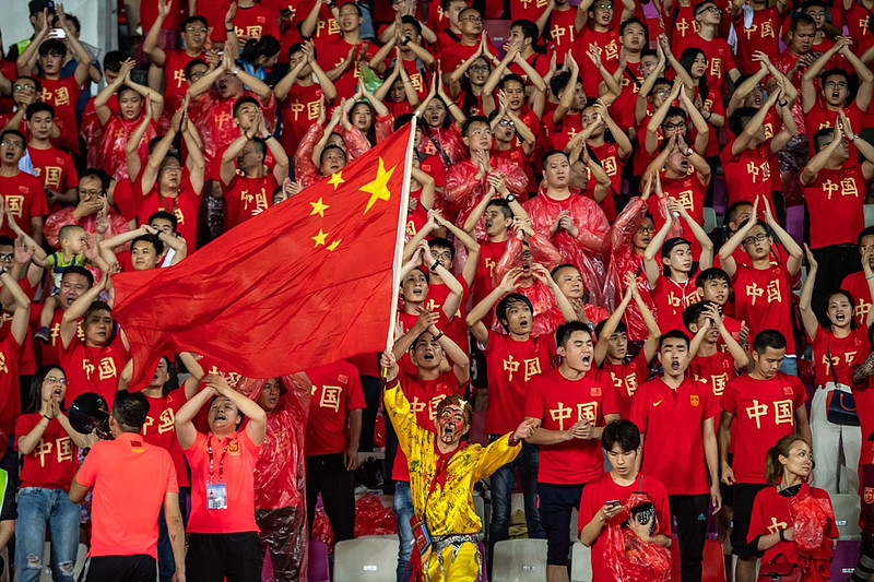 花8.7亿元买几个黑人兄弟？中国足球，沉下心来吧