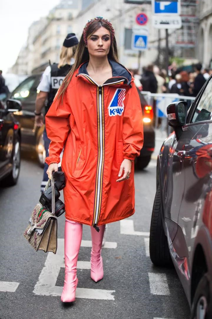 甜酷风冲锋衣保暖又好看穿出风格,适合秋冬两季穿的冲锋衣