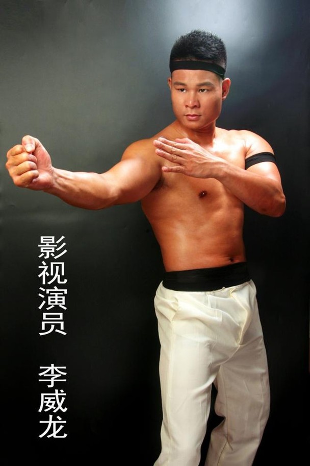 梁小龙谈王菲谢霆锋,港媒评王菲谢霆锋