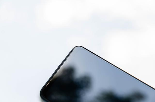 vivoz5手机值得入手吗,vivoz5现在还值得买吗