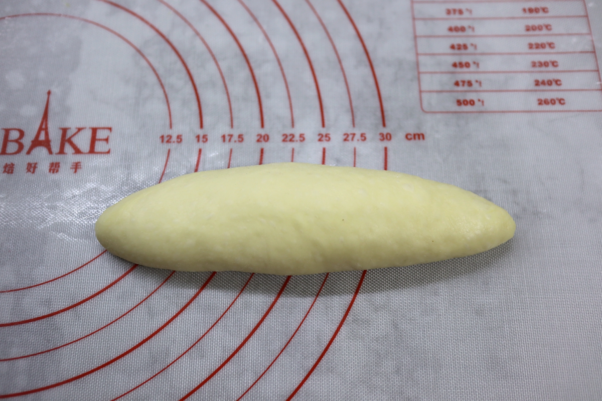 做面包快速出膜的方法,做面包的面团怎么才能揉出膜