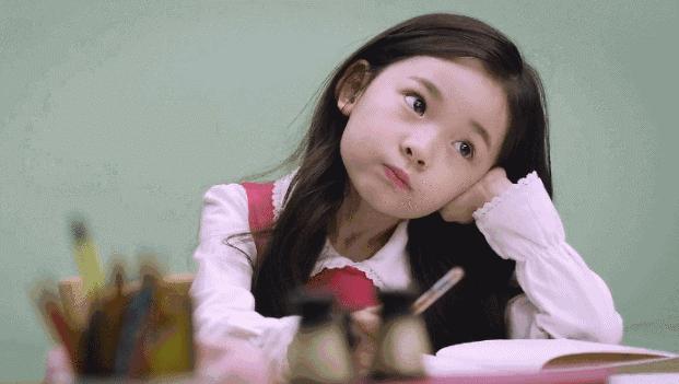 初中生英语自我介绍范文,初中英语作文自我介绍范文