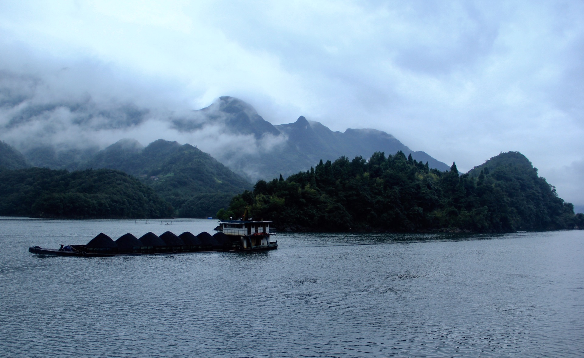 清江画廊800里清江美如画,清江画廊到底有多美
