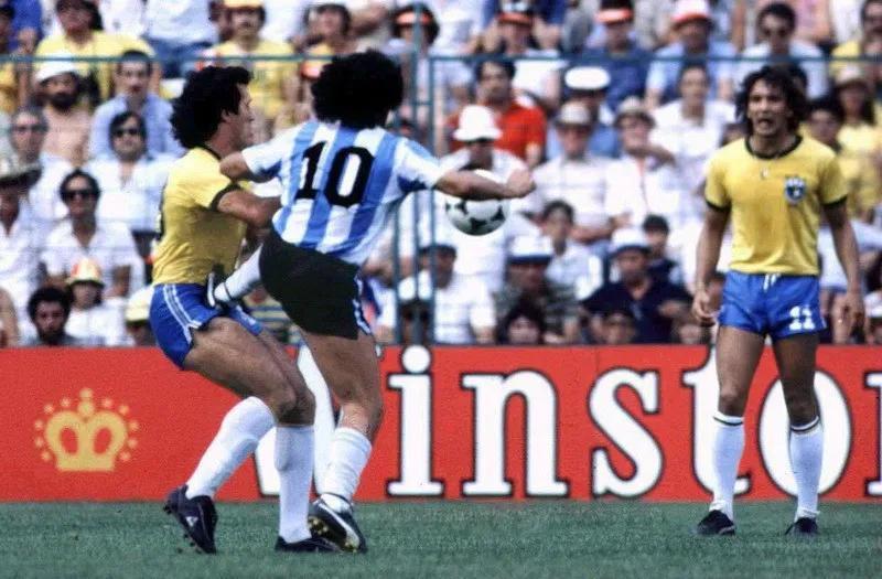 马拉多纳不可超越的传奇,拦不住的马拉多纳