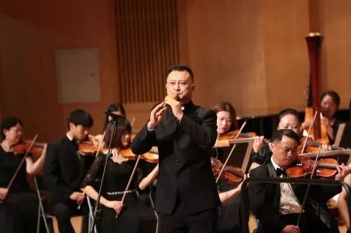 葫芦丝声音沙哑怎么修,葫芦丝要怎么修音色才会好一点