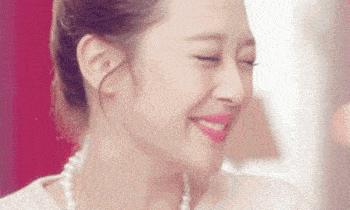 夏季粉饼和散粉哪个定妆好,夏季用什么散粉定妆好