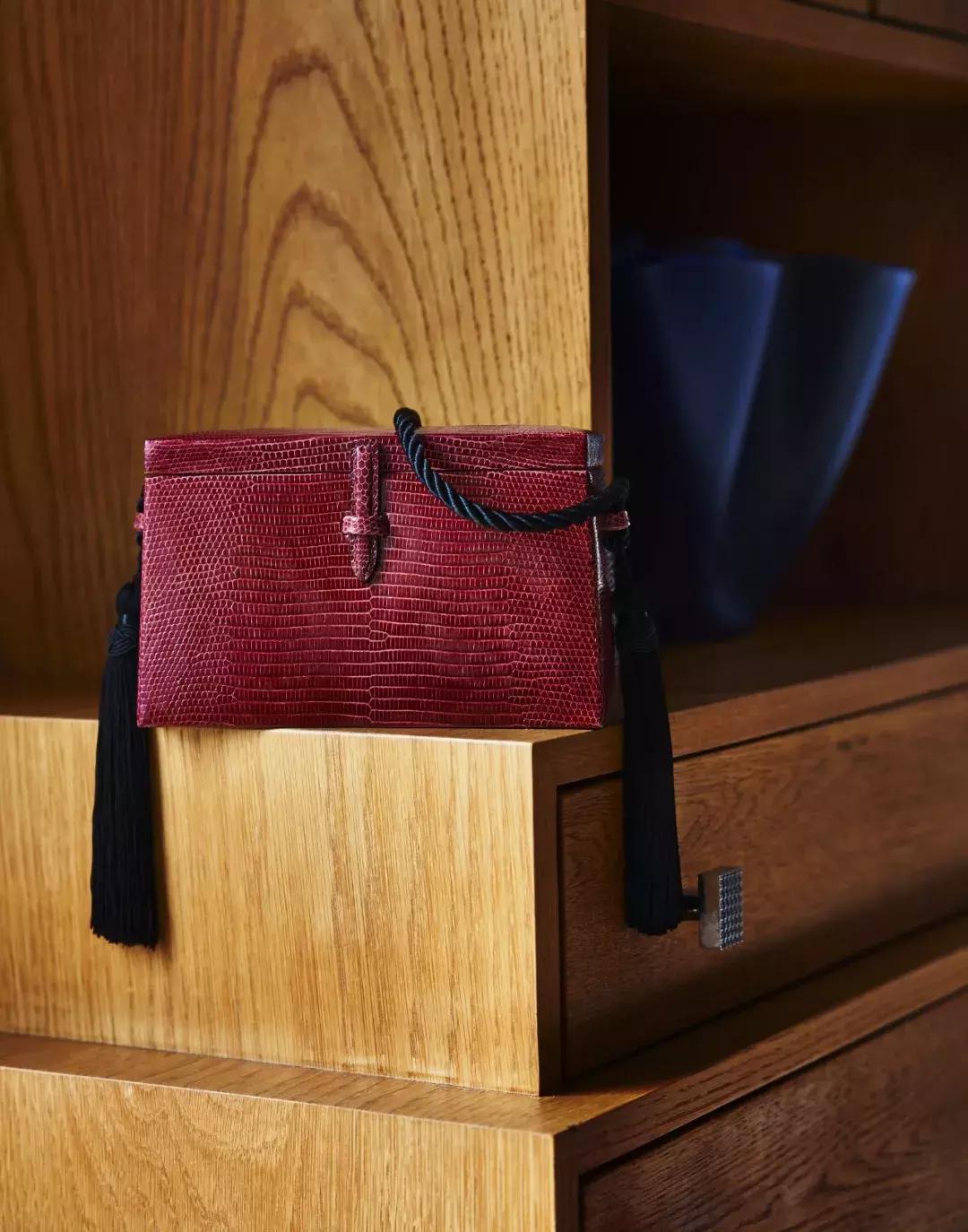 1000的包包值得买吗,1000块钱值得入手的包