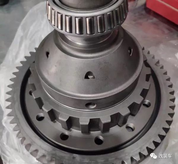 奥迪a3升级17款前杠,奥迪a335tfsi改装