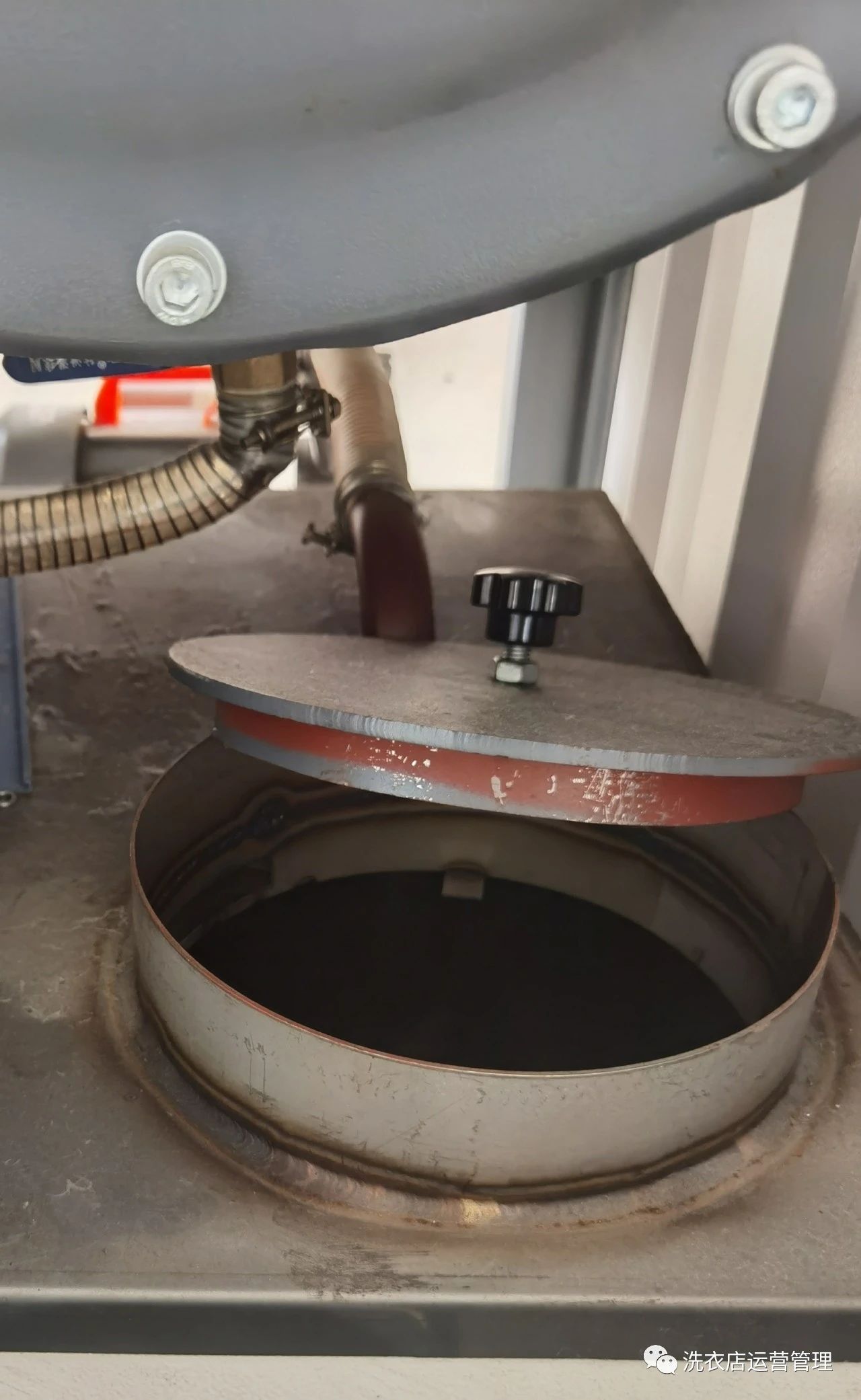 石油干洗机石油臭味大如何解决,石油干洗机漏油检查