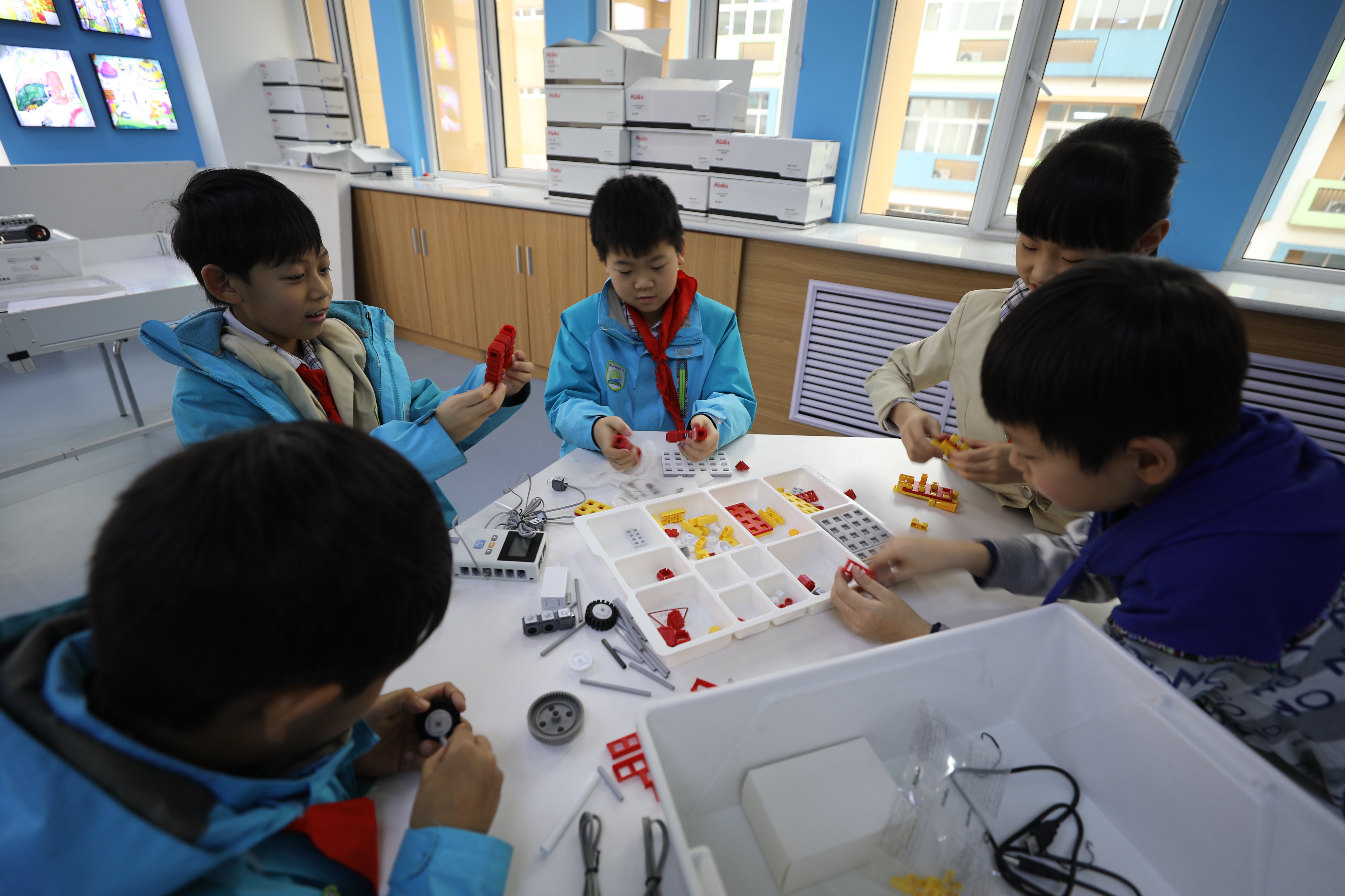 御锦城小学在西安排名最新,民办的陕师大御锦城小学