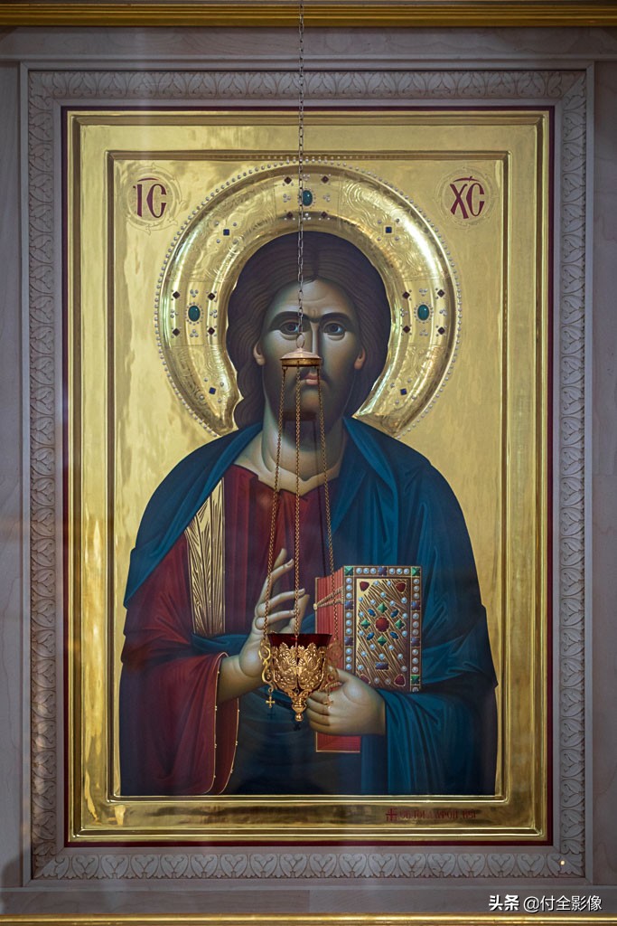 斯莫尔尼修道院主教,斯莫尔尼宫的宫殿