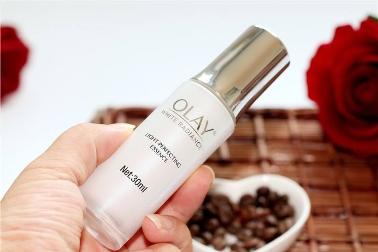 美白提亮淡色斑精华,美白精华真的能淡化斑点吗