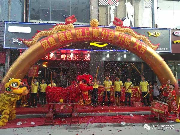 餐饮开业活动怎么做吸引人,新店开业顾客进店送什么小礼品