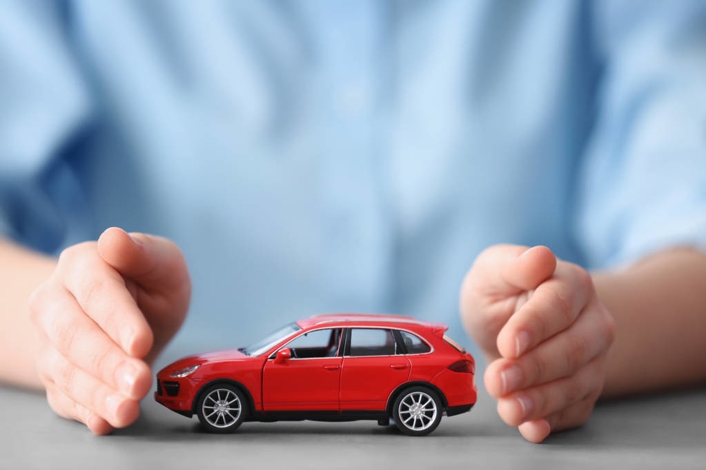 交强险与车船税有什么关联,交强险为什么和车船税一起