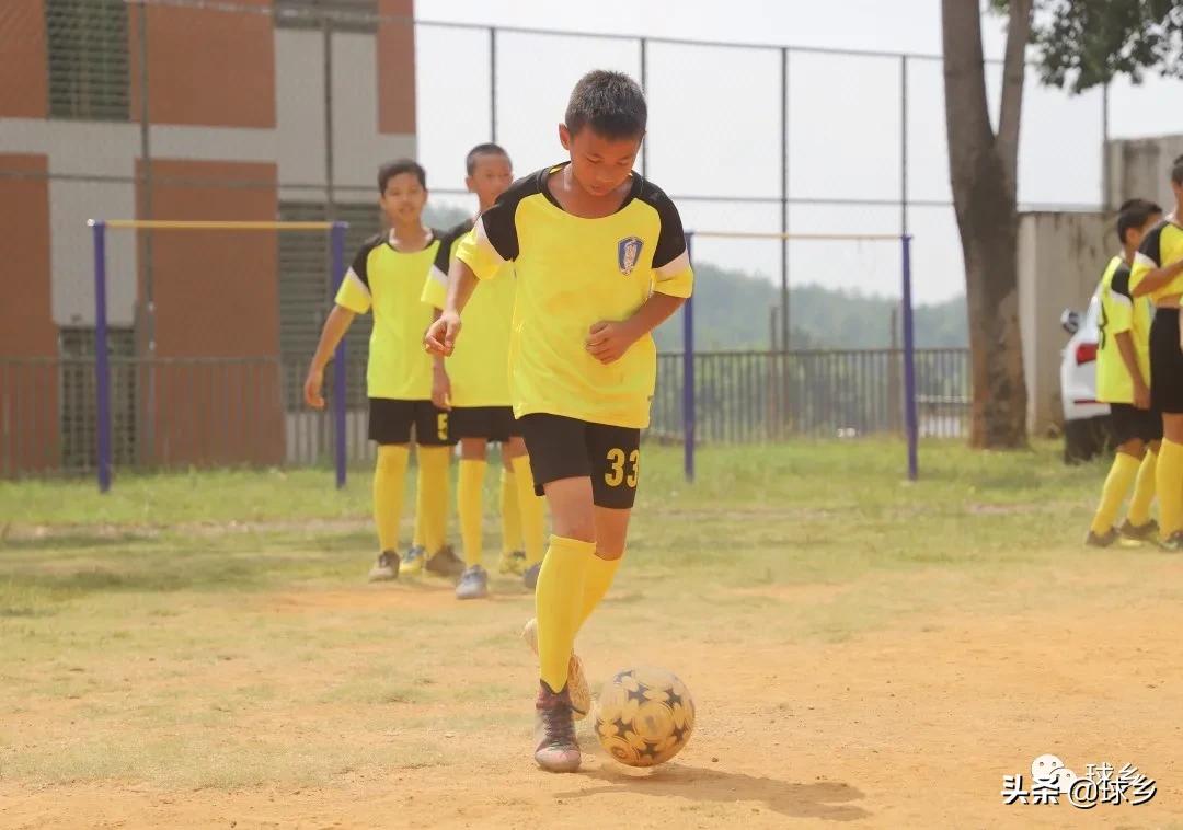 鍩哄眰瓒冲崗,鍩哄眰瓒崇悆