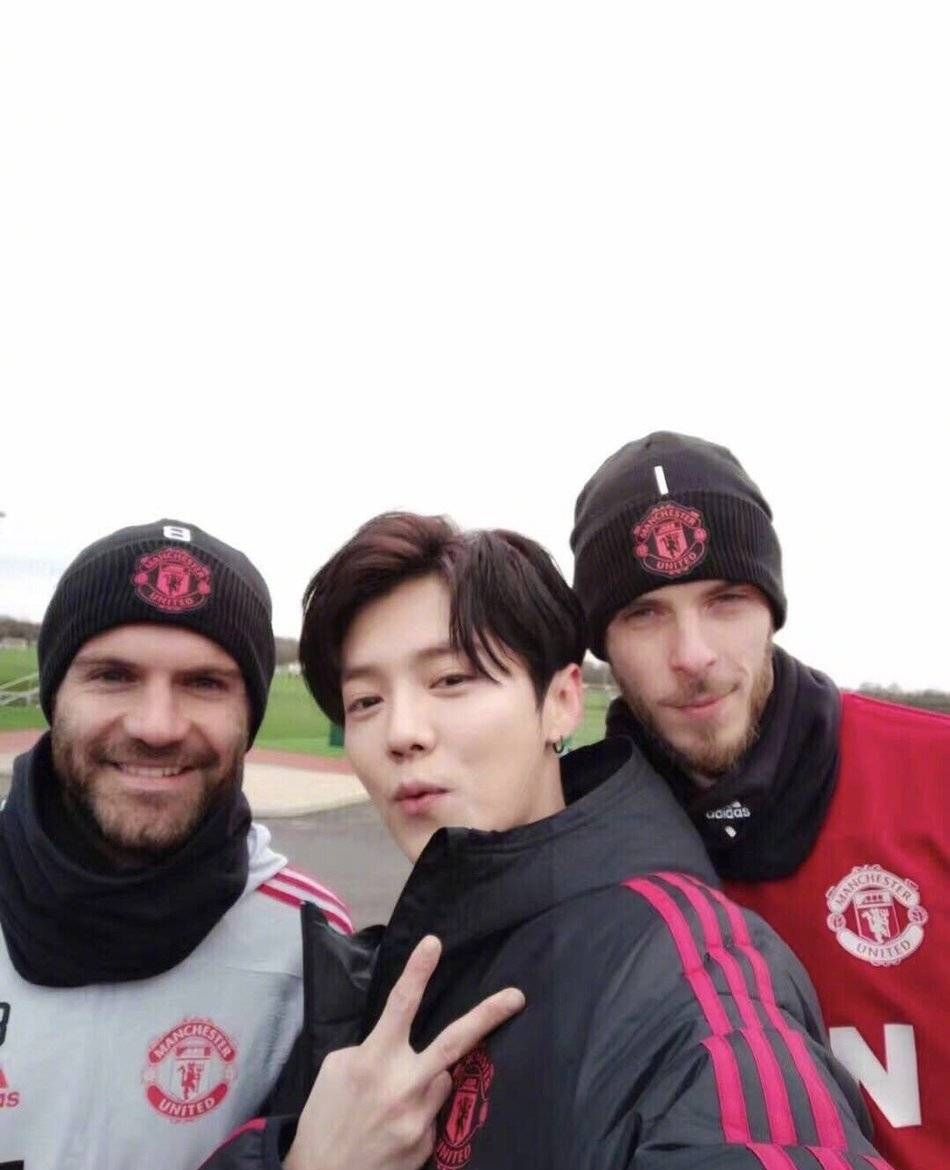 鹿晗曼联综艺,鹿晗探班曼联