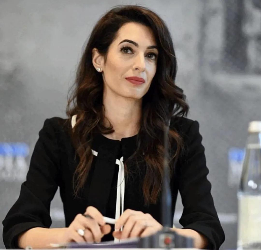 最牛柜姐,国内最牛的柜姐