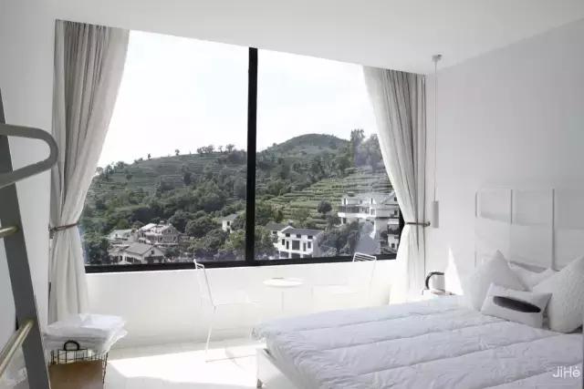 一家三口春节7天旅游民宿,春节去哪里民宿玩推荐一下